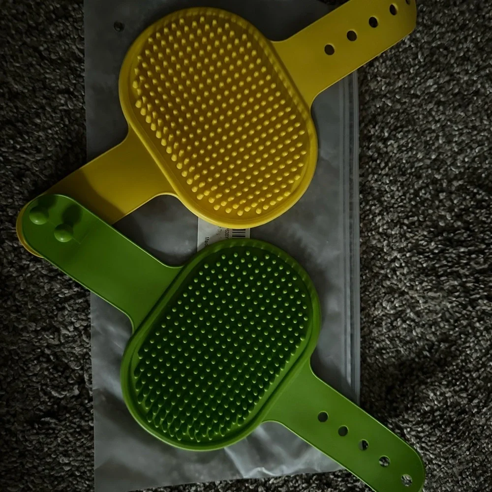 Yellow Silicone Scrubber Mat